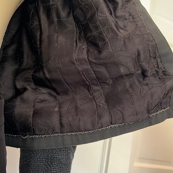 Chanel Navy and Black Jacket - size 36 - Picture 5 of 16